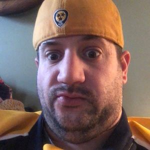 Meet your Posher, Raymond